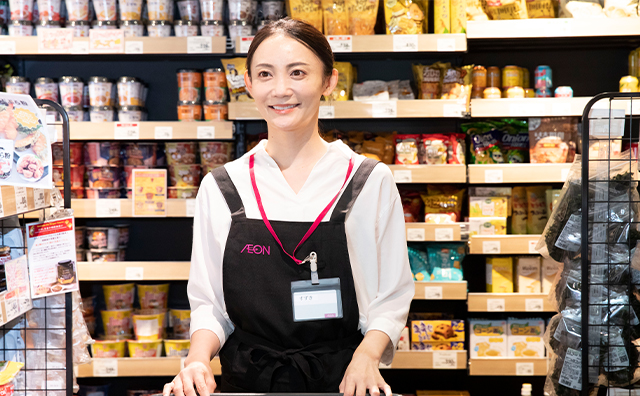 お酒・輸入食品売場