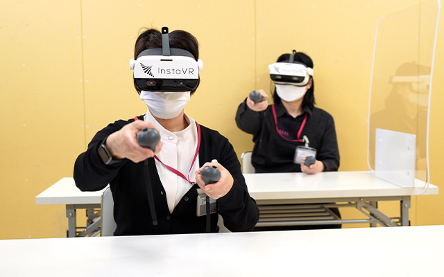 国内小売業初！ＶＲ教育の導入
