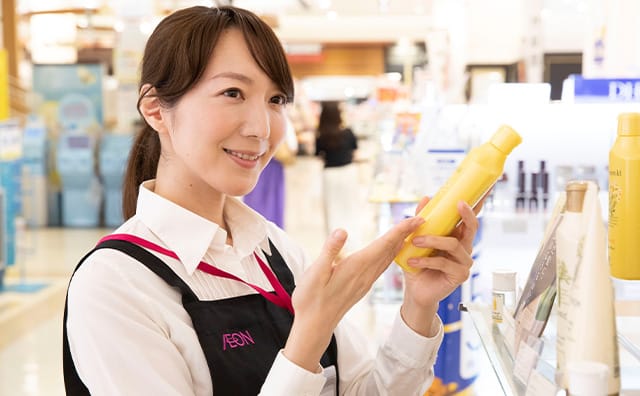 化粧品雑貨売場