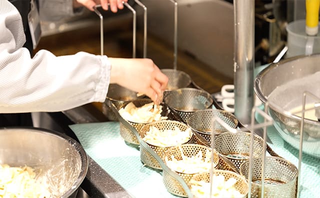 まずはお手本を見せてもらうことから