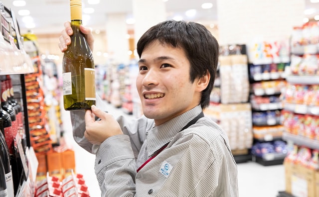 品出し(食料品・日用品売場)